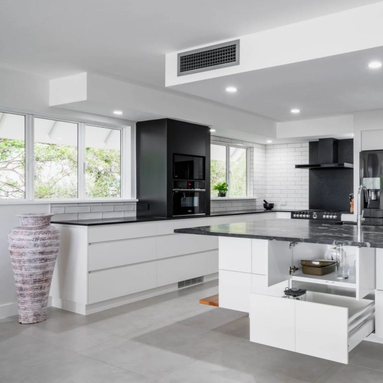 Custom Kitchen Joinery from China: Materials, Finishes, and Hardware Guides