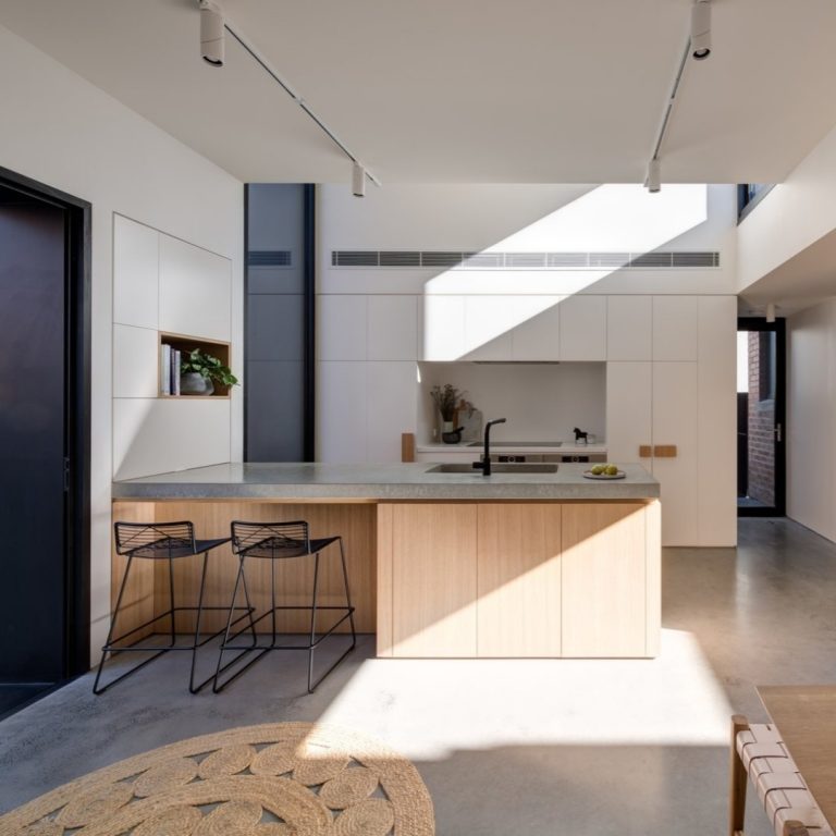 Expanding a Regional Distributor’s LED Product Line